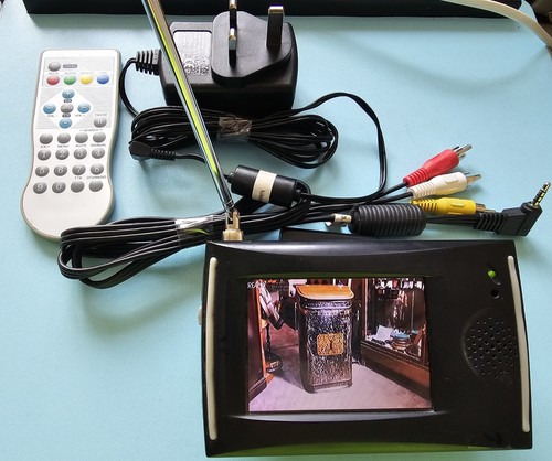 Nikkai portable freeview 5in - freeview, 3.5in