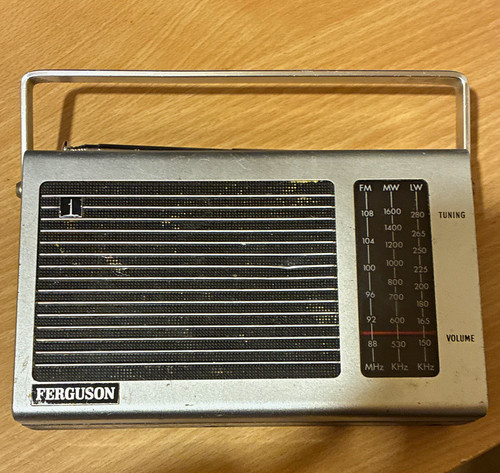 Ferguson 3195 portable - portable, radio
